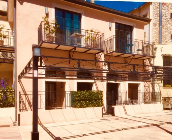 Duplex Patio Wilson Διαμέρισμα Νίκαια Εξωτερικό φωτογραφία